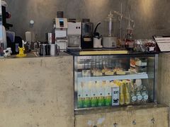 -BE NORMAL CAFE(霞溪路店)