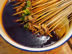-拈签一笑黄牛肉辣卤串串