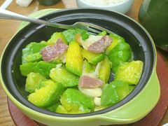 -云海肴·汽锅鸡·云南代表菜(天山百盛优客店)