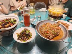 -呷湘厨·鱼汤捞饭·剁椒鱼头·辣椒炒肉(国家会展中心店)