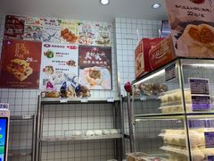 -白玉兰食品甜凤店(合生汇店)