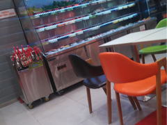 大堂-张亮麻辣烫(上海天津路店)
