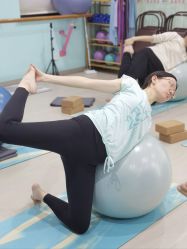-爱尔乐美孕产瑜伽·普拉提