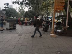 -吉庆街美食广场