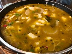 -有红鸡毛店·川菜(建设路店)