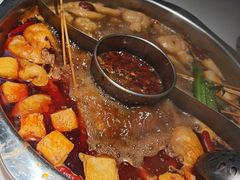 -佰人王串串香火锅(洋珠巷店)