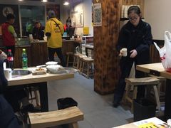 大堂-舅姥爷砂锅(正阳路)