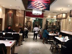 大堂-白氏兄弟烧烤(尹家沟店)