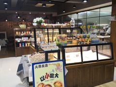面包甜点陈列柜-汉密哈顿(解放路1段店)