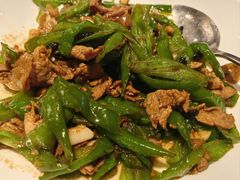 湘A辣椒炒肉-湘满甲·黄焖甲鱼创始者·湘菜·鲁菜(潘家园店)