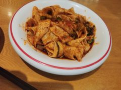 -三好食堂(煎饺·馄饨·肉饼米线·盛世广场店)