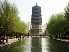 -玲珑塔公园