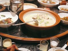 -湘力力小院·鱼汤泡饭(枫林路店)