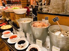 -东华假日酒店自助餐
