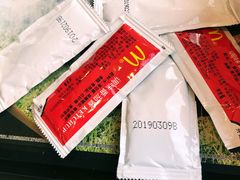 -麦当劳(展览路店)