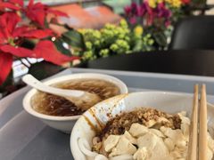 -辣辣小吃豆花米线(大观篆新农贸市场店)