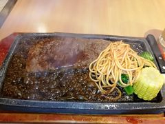 -必胜客(WOW中心城店)