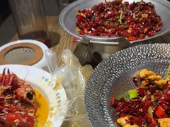 -叶派龙虾•招牌香辣蟹·海鲜(中海国际店)