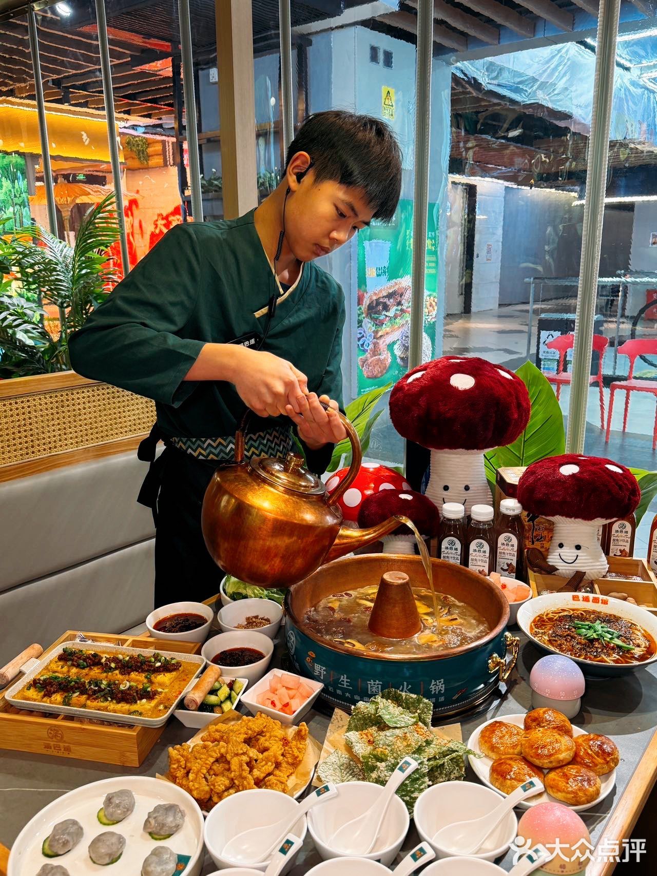 不可思议！北京竟有这么地道的野生菌火锅…