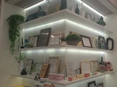 -维乐口腔(美维云门诊陆家嘴店)