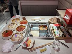 -海底捞火锅(中商百货夜宵主题店)