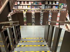 -钟书阁(群光广场店)