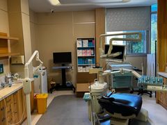 -上海仁爱医院口腔科 · 种植