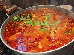 -万重锦·人文川菜馆(骡马市店)