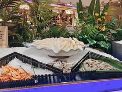 -享遇.锅姥姥牛排海鲜自助(小寨店)