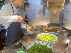 -吾穆勒蓬灰牛肉面·清真(北滨河中路店)