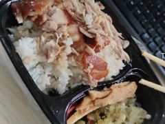 -金牌隆江猪脚饭