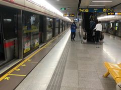 -衡山路(地铁站)