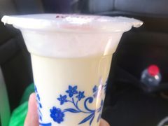-锦明酸奶店新疆特产(斯大林西路四巷店)
