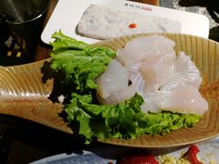 金沙江龙鱼-老牌坊云南鱼豆花火锅(哈西万达店)