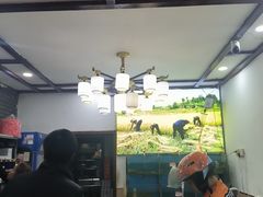 -湖南人家湘菜馆(镇江路店)
