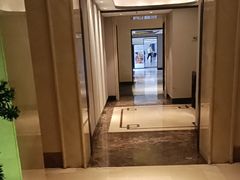 -顺峰(农展馆店)