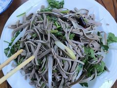 -溢心园香河肉饼总店