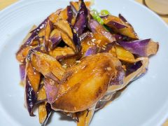 -关东小磨东北菜(上海长风大悦城店)