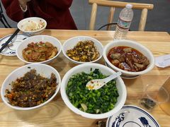 -笨罗卜浏阳菜馆(太平街店)