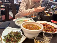 -川流不息·地道川菜·小龙虾(松东路店)