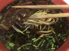 -小龙大肉面馆