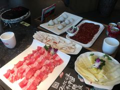 -井格重庆火锅(临平银泰城店)