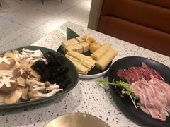 -椰子营·椰子鸡火锅(万象里店)
