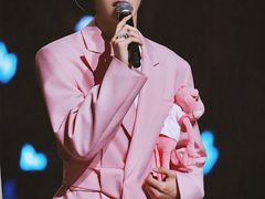 -临界音乐酒馆·小龙虾·江湖菜(华熙LIVE·鱼洞店)
