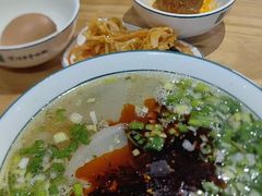 -兰河巷牛肉面(曲江店)