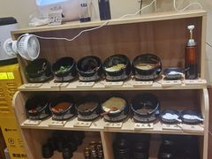 -独食火锅·半米屋台(直营总店)