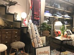-诚品(信义店)