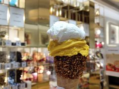 -VENCHI 闻绮(上海佛罗伦萨小镇店)