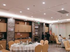 -金时代顺风大酒店(临港百联店)