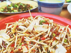 -佬缸炮江湖川菜(玉林店)